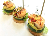 КРЕВЕТКА ГРИЛЬ С СОУСОМ ГУАКАМОЛЕ